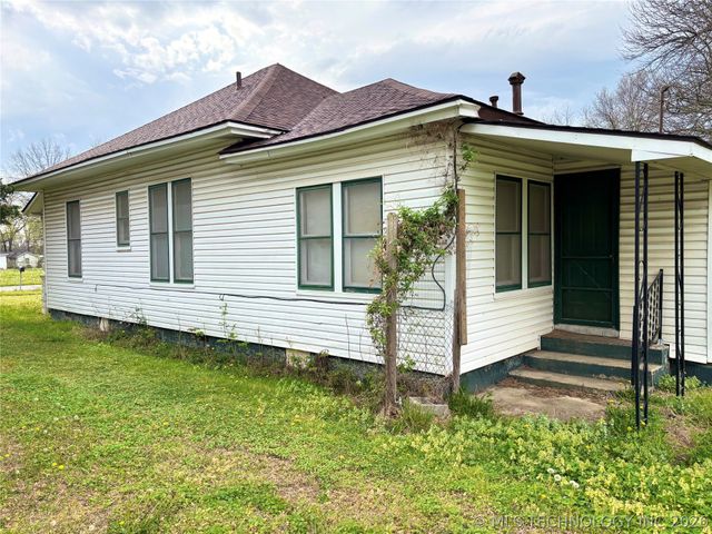 447 N Thompson, Vinita, OK 74301
