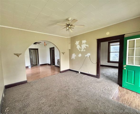 447 N Thompson, Vinita, OK 74301