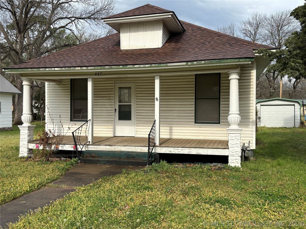 447 N Thompson, Vinita, OK 74301