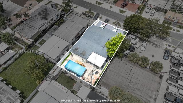 4851 E 8th Ct, Hialeah, FL 33013