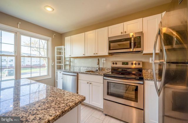 1412 COTTONWOOD CT, Woodbridge, VA 22191