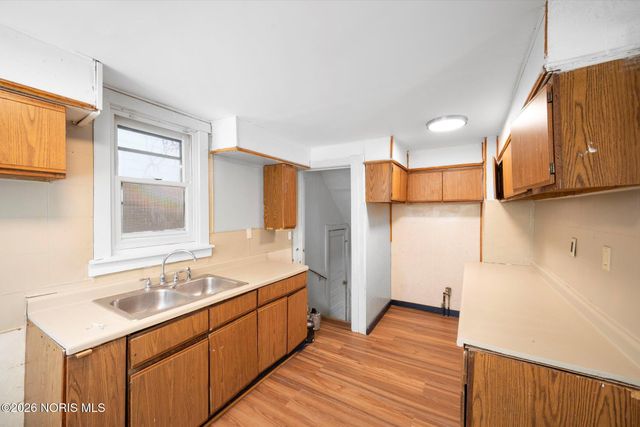 1023 Shadowlawn Drive, Toledo, OH 43609