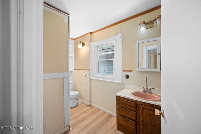 1023 Shadowlawn Drive, Toledo, OH 43609