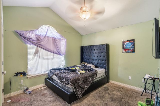 3407 SNOW LEOPARD DR, Columbia, MO 65202