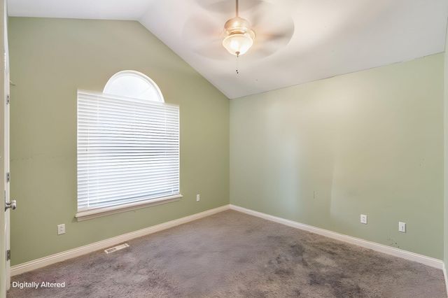 3407 SNOW LEOPARD DR, Columbia, MO 65202