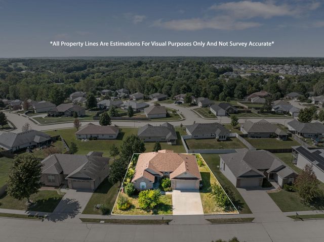 3407 SNOW LEOPARD DR, Columbia, MO 65202