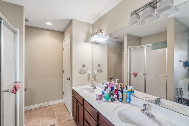 3407 SNOW LEOPARD DR, Columbia, MO 65202