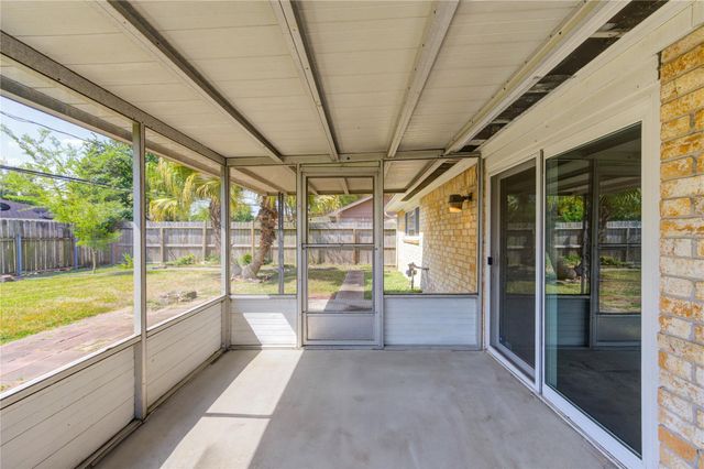 5711 Weeping Willow Road, Houston, TX 77092