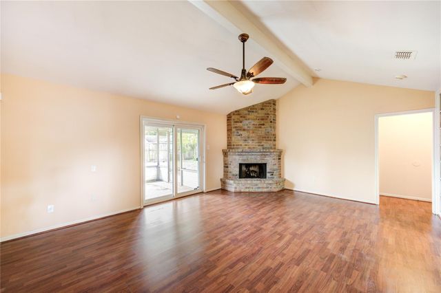 5711 Weeping Willow Road, Houston, TX 77092