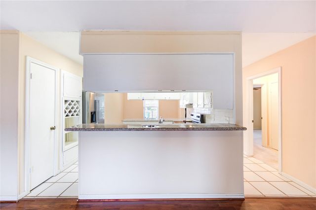 5711 Weeping Willow Road, Houston, TX 77092