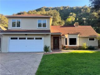 2248 E Chevy Chase, Glendale, CA 91206