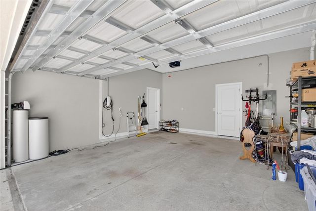 750 GRAND CYPRESS LANE, Tarpon Springs, FL 34689