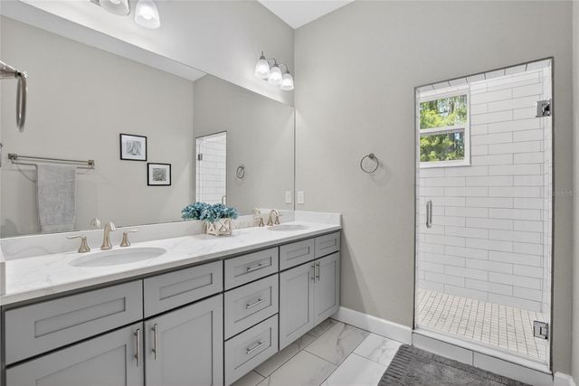 750 GRAND CYPRESS LANE, Tarpon Springs, FL 34689