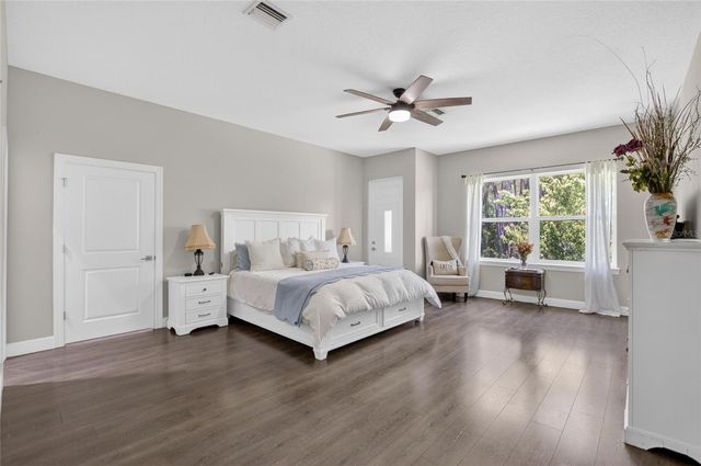 750 GRAND CYPRESS LANE, Tarpon Springs, FL 34689