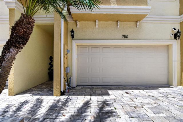 750 GRAND CYPRESS LANE, Tarpon Springs, FL 34689