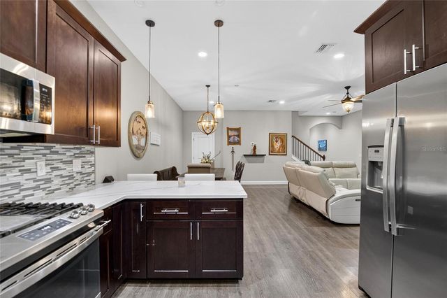 750 GRAND CYPRESS LANE, Tarpon Springs, FL 34689