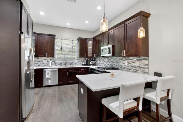 750 GRAND CYPRESS LANE, Tarpon Springs, FL 34689