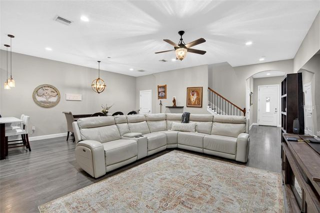 750 GRAND CYPRESS LANE, Tarpon Springs, FL 34689