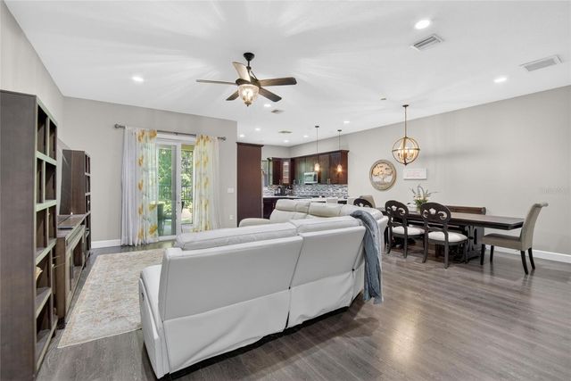 750 GRAND CYPRESS LANE, Tarpon Springs, FL 34689