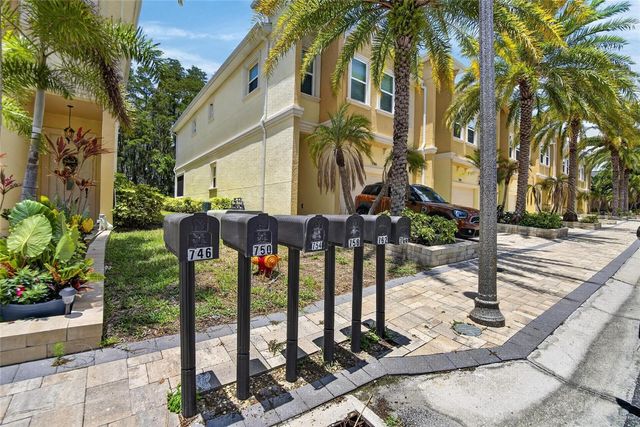 750 GRAND CYPRESS LANE, Tarpon Springs, FL 34689