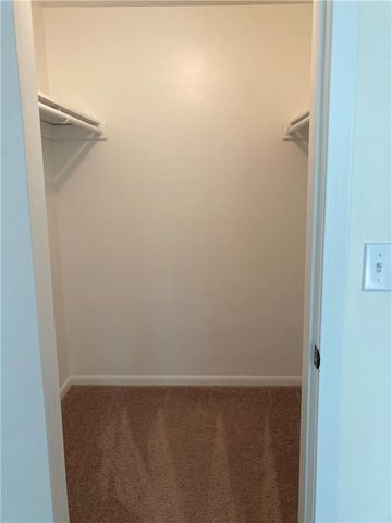 12702 W 110th Terrace, Overland Park, KS 66210