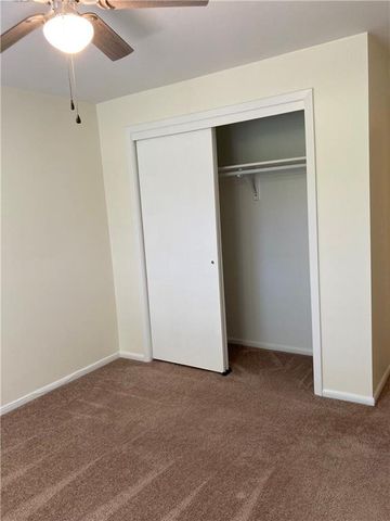 12702 W 110th Terrace, Overland Park, KS 66210