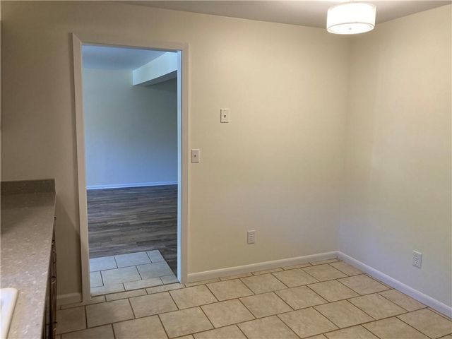 12702 W 110th Terrace, Overland Park, KS 66210