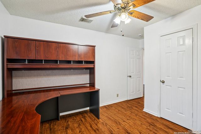 10830 Deepwater Bay, San Antonio, TX 78251