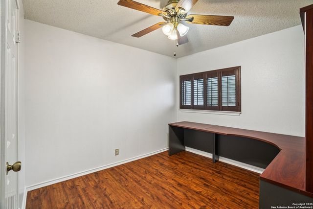10830 Deepwater Bay, San Antonio, TX 78251