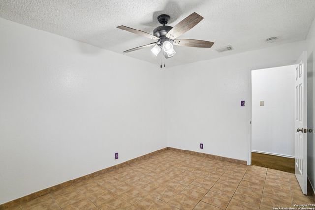 10830 Deepwater Bay, San Antonio, TX 78251