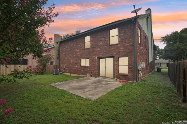 10830 Deepwater Bay, San Antonio, TX 78251