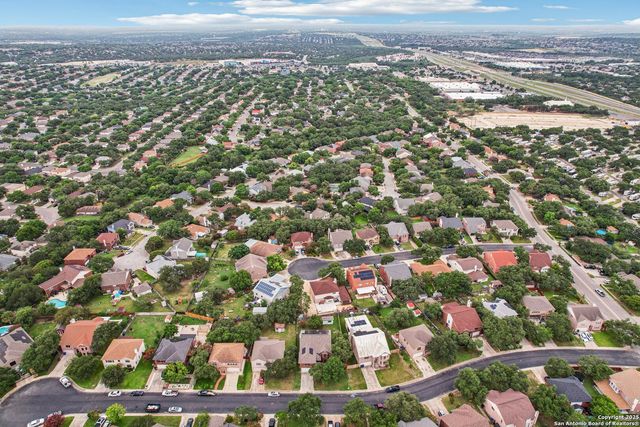 10830 Deepwater Bay, San Antonio, TX 78251