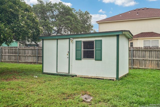 10830 Deepwater Bay, San Antonio, TX 78251