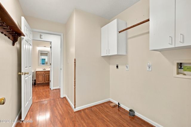 165 Day Rd, Taylorsville, KY 40071
