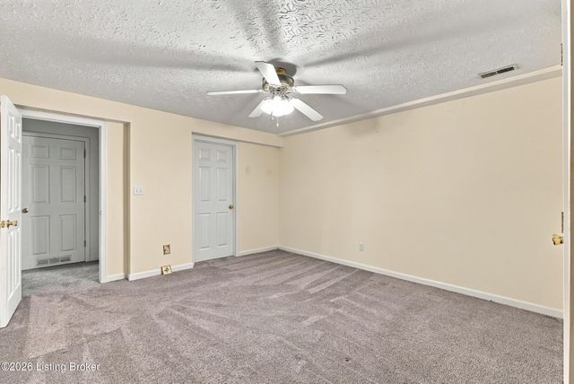 165 Day Rd, Taylorsville, KY 40071