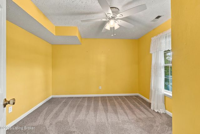 165 Day Rd, Taylorsville, KY 40071