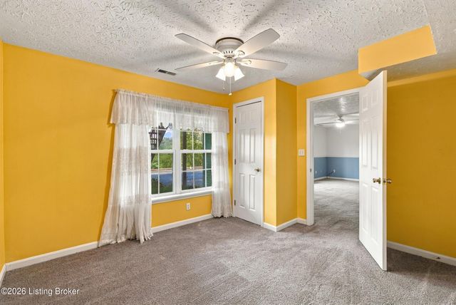 165 Day Rd, Taylorsville, KY 40071