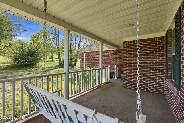 165 Day Rd, Taylorsville, KY 40071