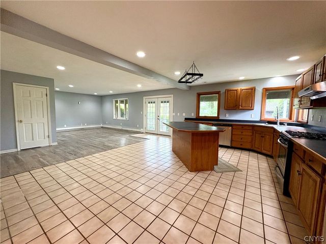 3582 Koenig Point Drive, Owasco, NY 13021