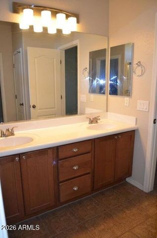 4396 E LOS ALTOS Drive, Gilbert, AZ 85297