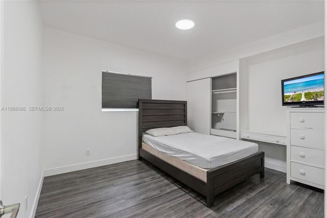 1110 NE 130th St, North Miami, FL 33161