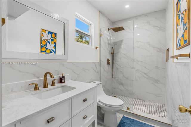 1110 NE 130th St, North Miami, FL 33161