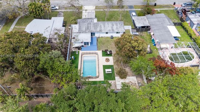 1110 NE 130th St, North Miami, FL 33161