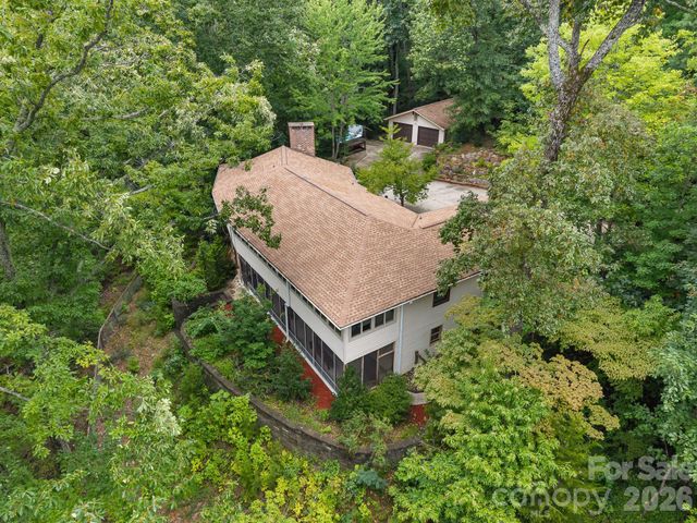 12 E Park Drive, Tryon, NC 28782