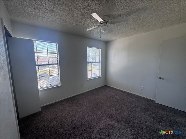 1613 Bobby Lee Drive, Killeen, TX 76549