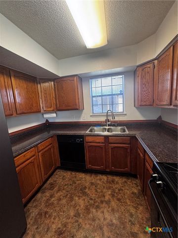 1613 Bobby Lee Drive, Killeen, TX 76549