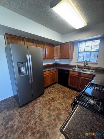1613 Bobby Lee Drive, Killeen, TX 76549