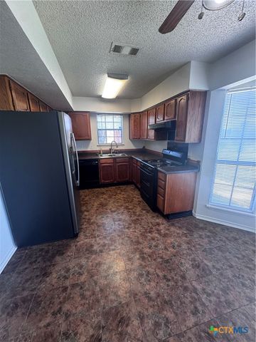 1613 Bobby Lee Drive, Killeen, TX 76549