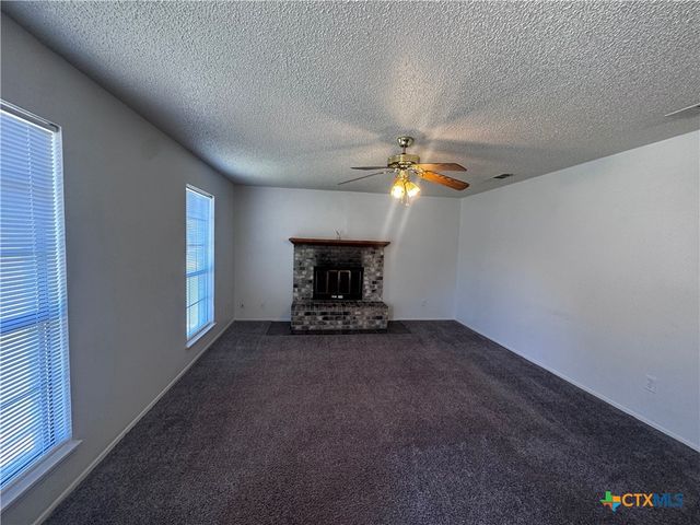 1613 Bobby Lee Drive, Killeen, TX 76549