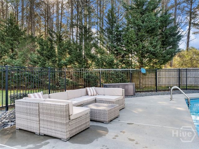 1339 Sierra Ridge Place SE, Loganville, GA 30052